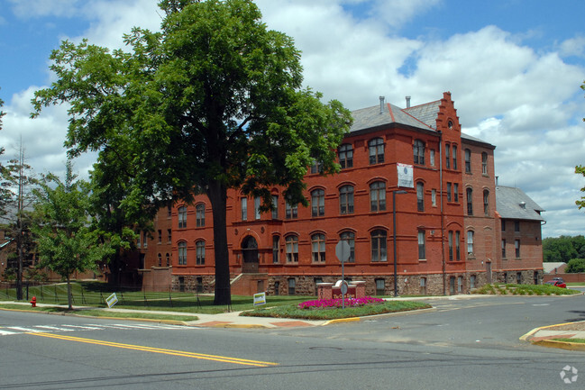 Foto del edificio - Clare Court