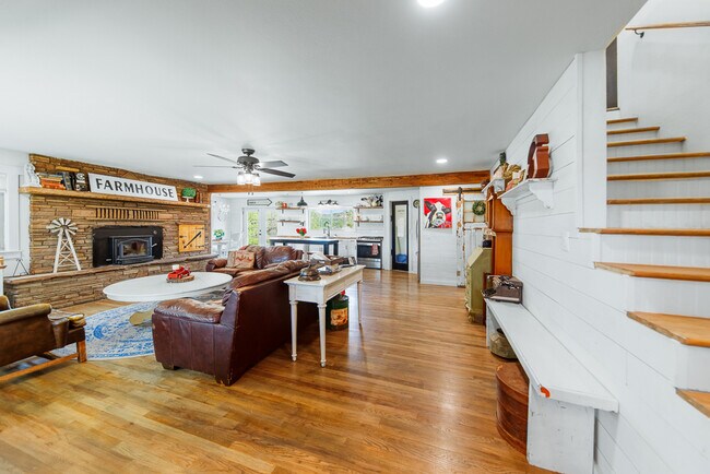 Foto del edificio - 12851 Townsend-Winona Rd