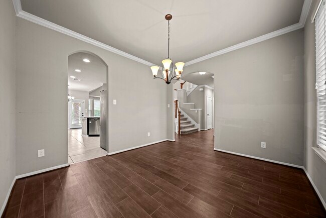 Foto del edificio - 307 Fairwood Springs Ln