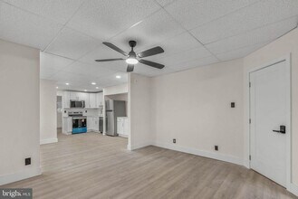 Building Photo - 1812 S 17th St