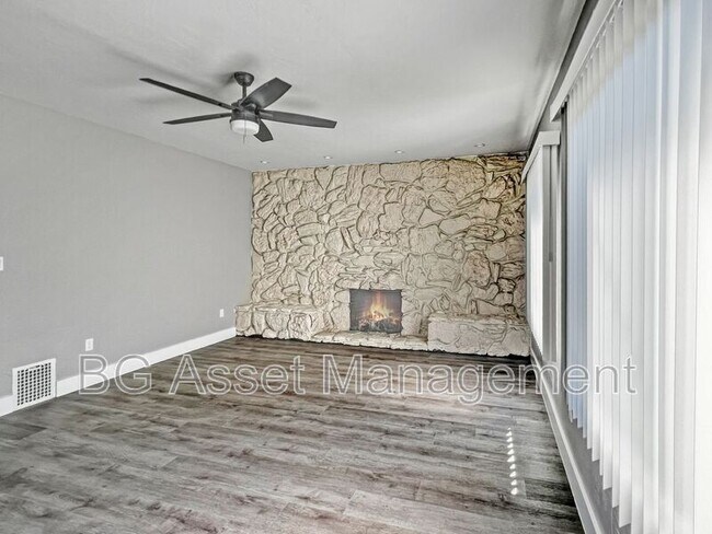 Building Photo - 270 Monte Vista Ave