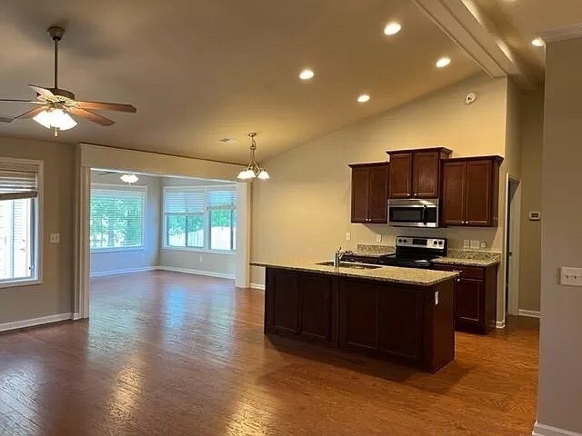 Photo - 2090 Covey Dr House