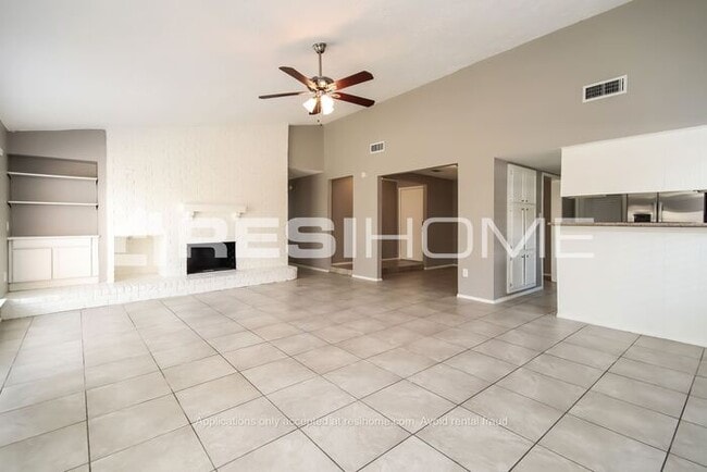 Building Photo - 10515 Westedge Drive