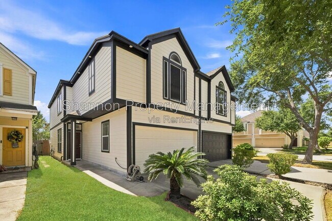 Foto del edificio - 16551 Pentonshire Ln