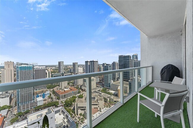 Foto del edificio - 253 NE 2nd St