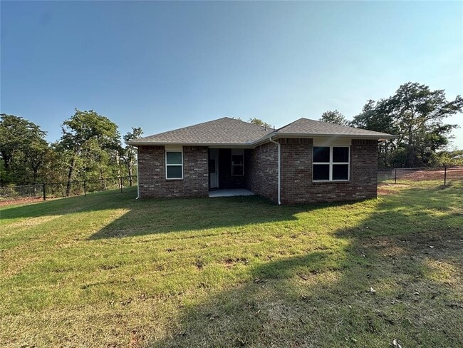 Building Photo - 17940 Lantana Loop
