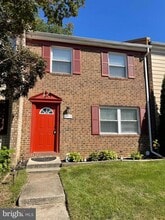 Building Photo - 1664 Yorktown Ct