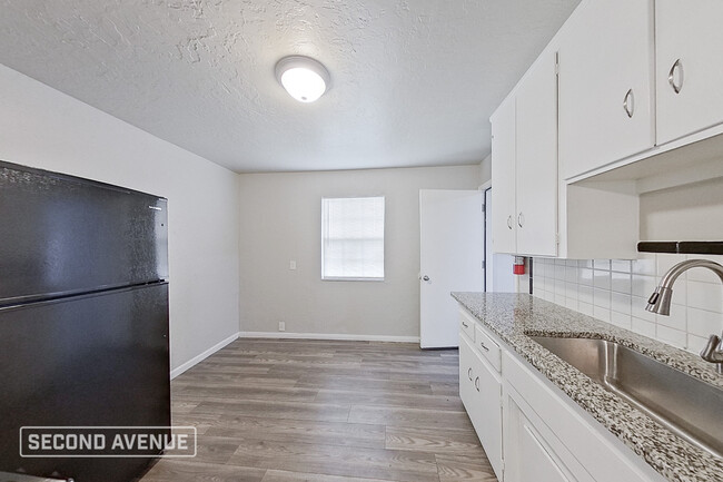 Foto del edificio - 4224 SE 25th St