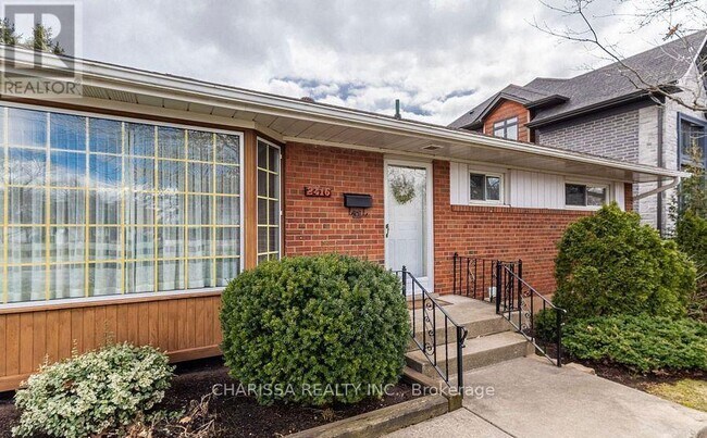 Building Photo - 2416 Rebecca St