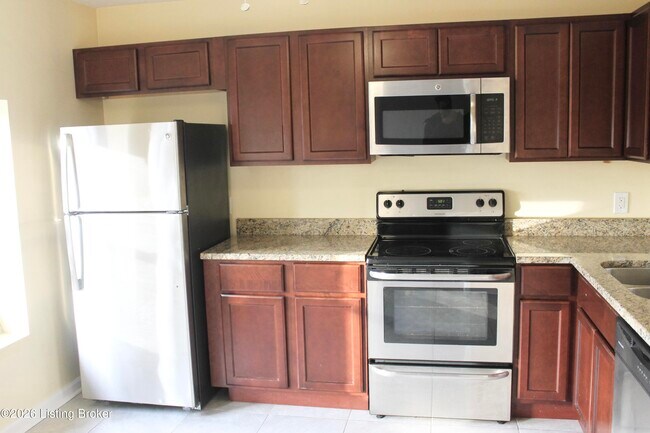 Foto del edificio - 1361 S Brook St