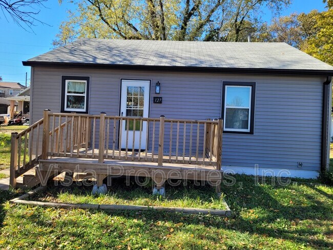 Building Photo - 127 Boston Ct