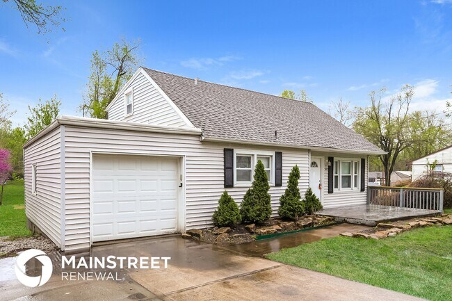 Foto del edificio - 5417 Woodson Rd