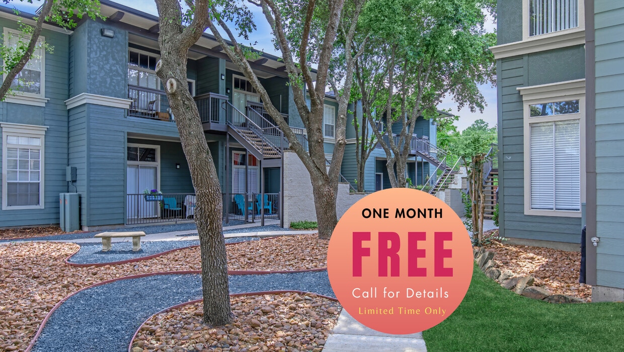 Mallard Creek Apartments in Kingwood, TX