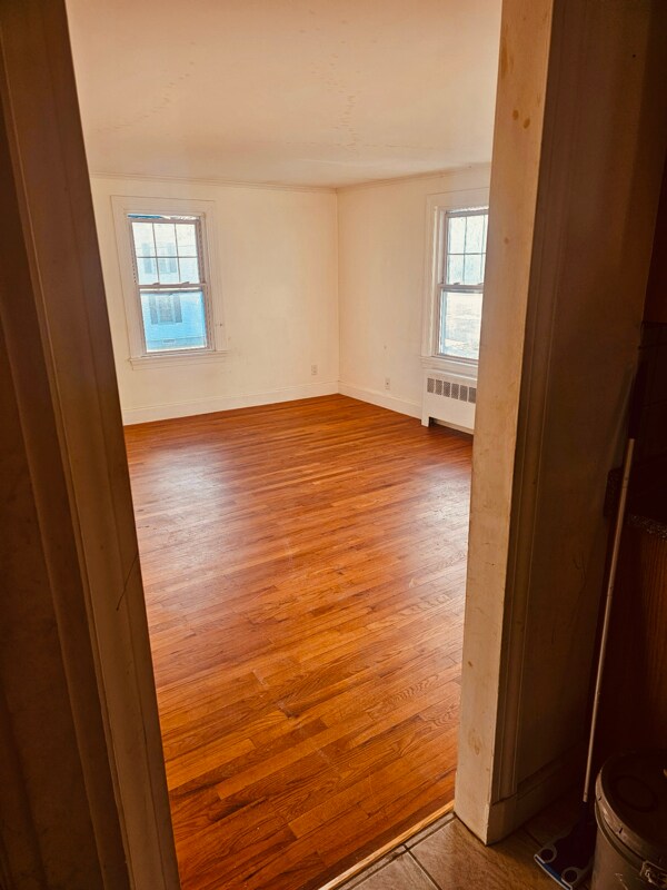 Building Photo - 5 Preston St