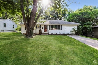 Building Photo - 5728 Cedar Ave