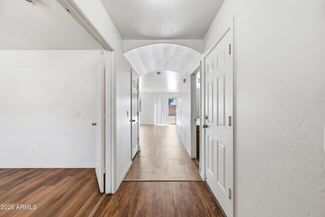 Building Photo - 12345 W Heatherbrae Dr