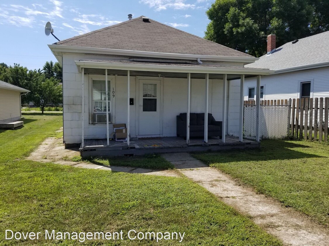 Primary Photo - 2 br, 1 bath House - 109 Adams Ave