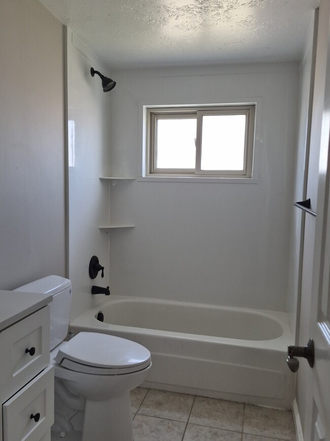 Building Photo - 3454 W Brett Ave