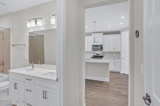 Foto del edificio - 101 Silkgrass Pl