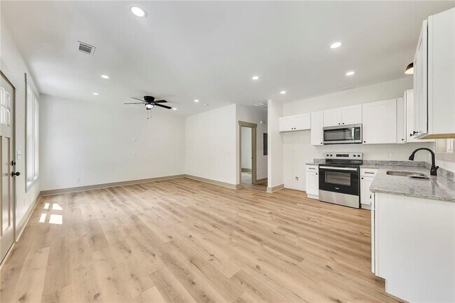 Foto del edificio - 3 Forsyth St NE