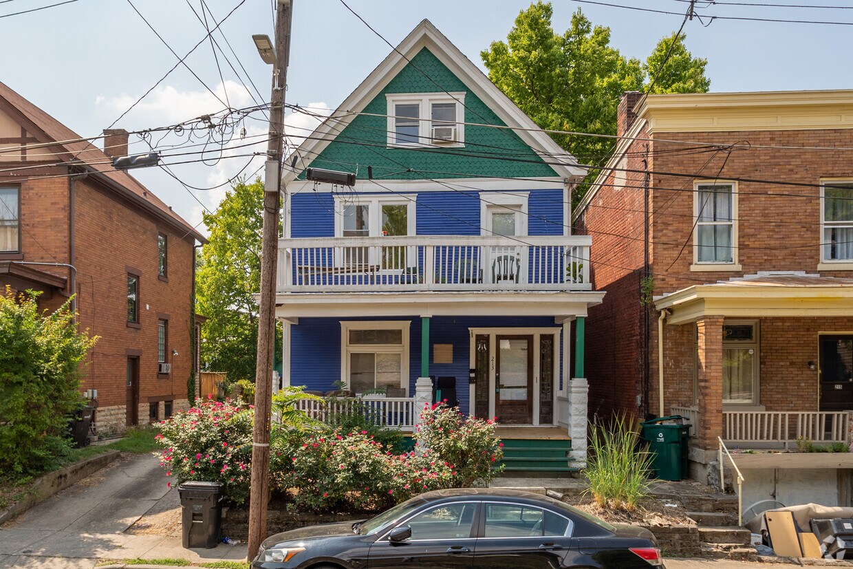 Building Photo - 213 Atkinson St