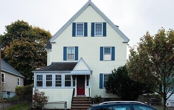 Building Photo - 158-160-160 Roslindale Ave