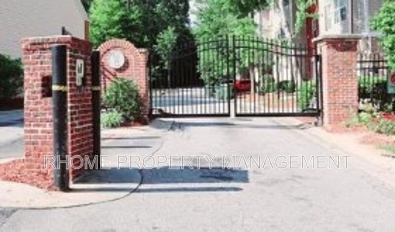 Primary Photo - 756 Celeste Ln