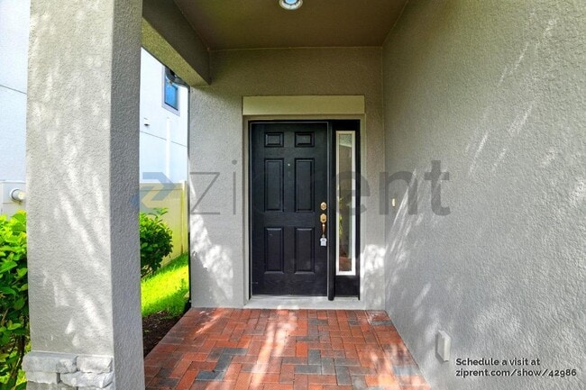 Building Photo - 10749 Pleasant Knoll Dr