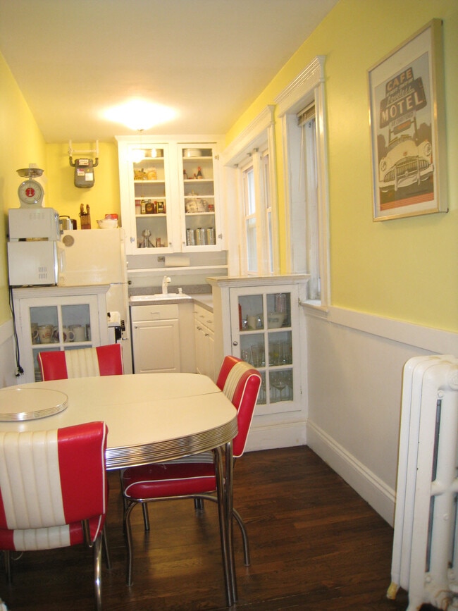 Photo - 1641 Commonwealth Ave (Boston, MA) Apartment