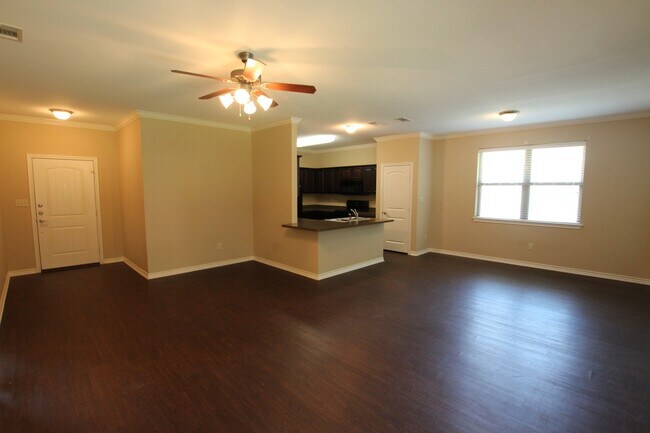 Foto del edificio - Gorgeous 3 Bedroom Home in The Ranch Subdi...