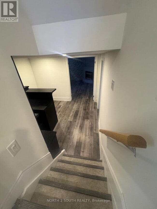 Building Photo - 96 Bamford Crescent