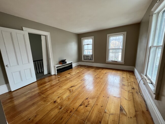 Building Photo - 251 Fayette St