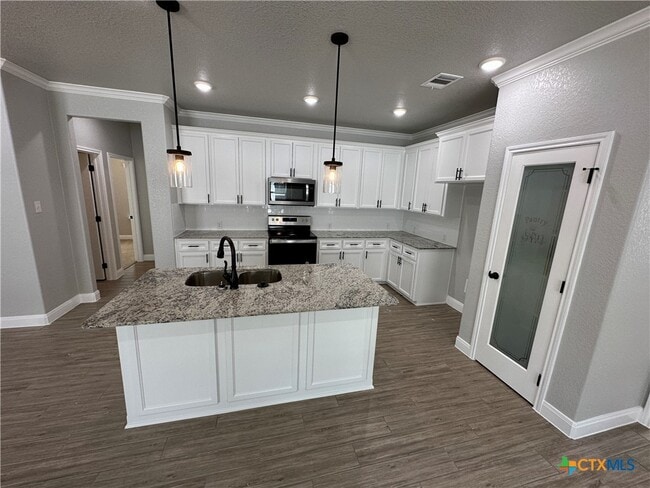 Foto del edificio - 1611 Sideoats Ln