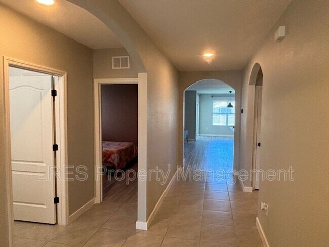 Building Photo - 3329 Wellborn Drive