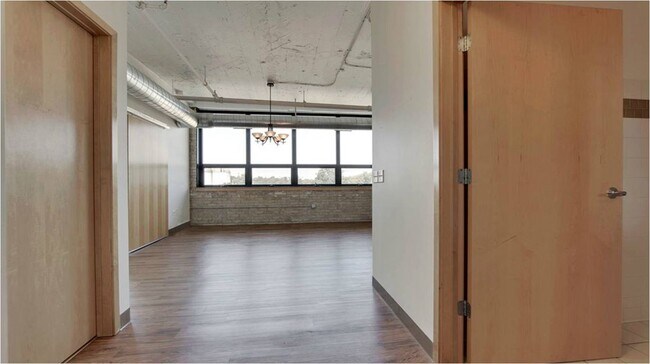 Entrance to Condo - 1701 NE Madison St