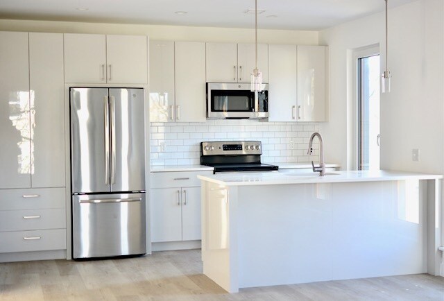 Foto principal - 2837 Washington St