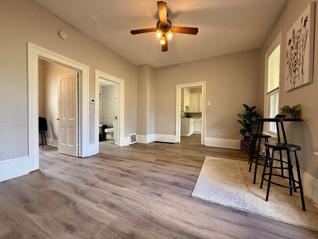 Foto del edificio - 280 Mason Ave