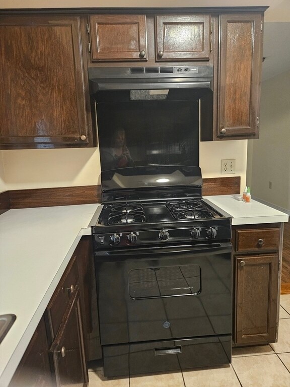 Foto del edificio - 19 Meadowood Dr