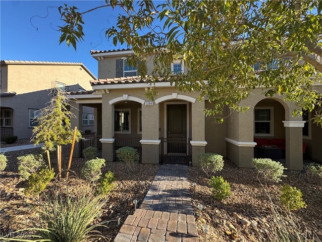 Foto del edificio - 3204 Brynley Ave