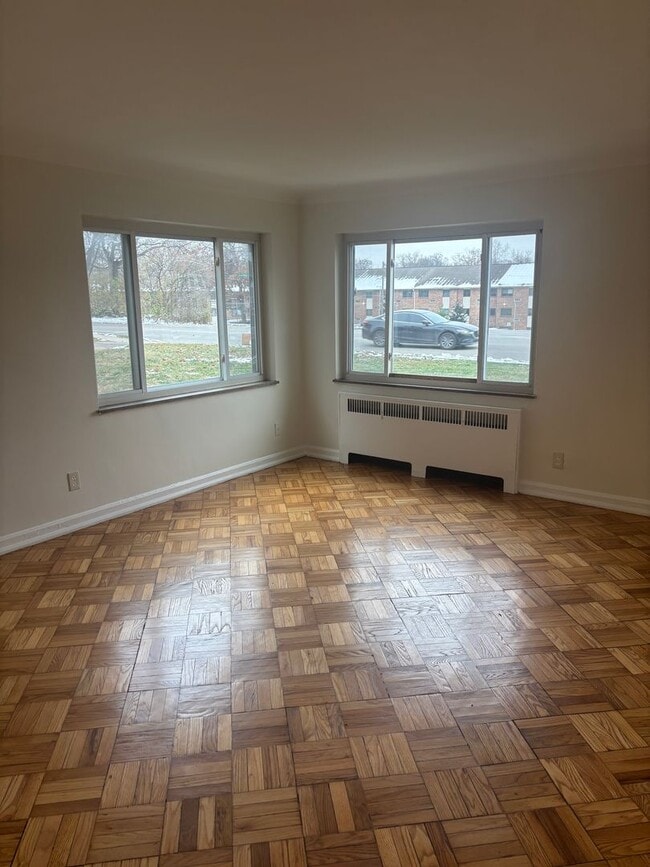 Photo - 1820 Losantiville Ave Apartment