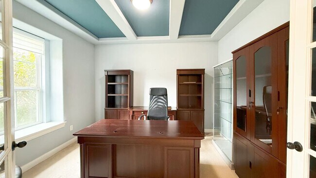 Foto del edificio - 5219 Birch Falls Ln