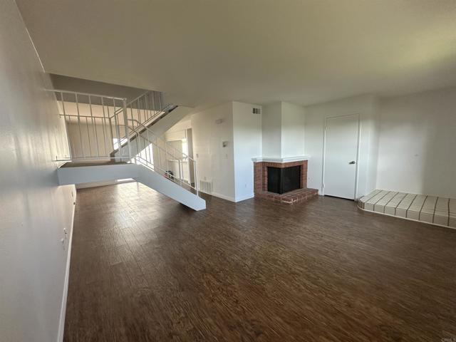 Building Photo - 859 Del Mar Downs Rd