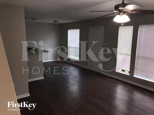 Foto del edificio - 17919 Greenbriar Park Dr