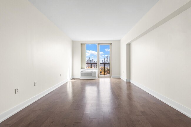 Foto del edificio - 3312 Hudson Ave