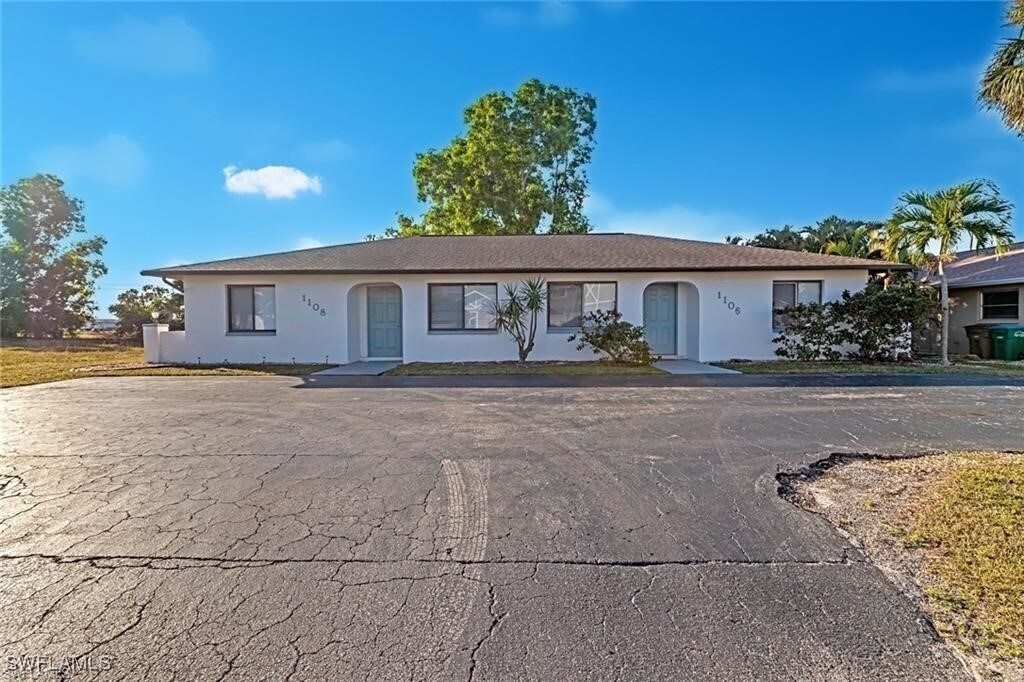 Foto principal - 1106 SE 8th Terrace