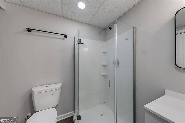 Foto del edificio - 32 Cherokee Ridge Rd