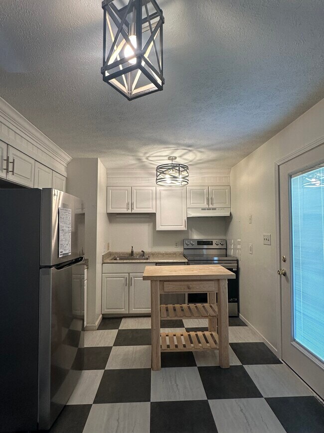 Foto del edificio - 181 Cedar Creek Dr
