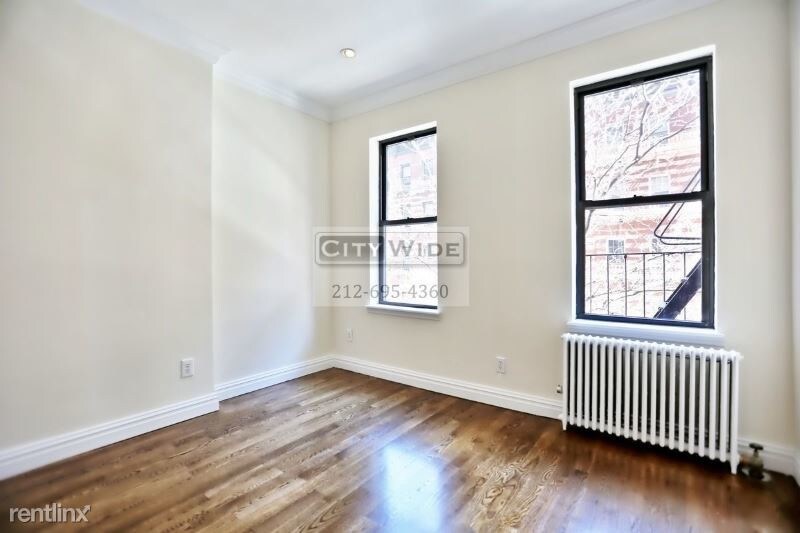 Building Photo - 320 E 71st St