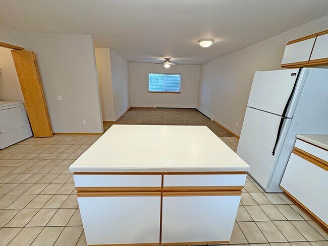 Building Photo - 59 N 25th Ave