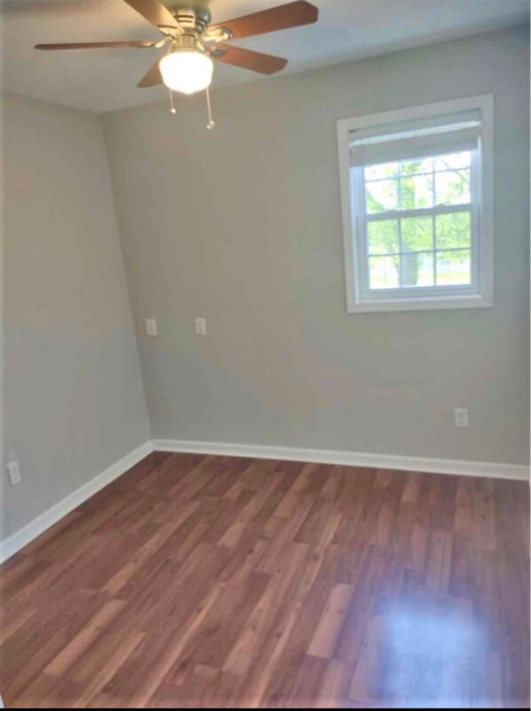 Building Photo - 302 Dobbins Pike